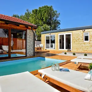 Luxury Mobile Maro Biograd Campingplatz